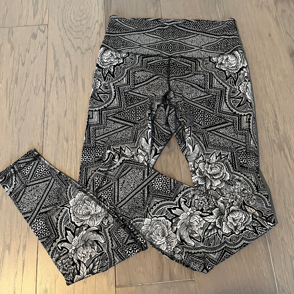 Lululemon Wunder Under Hi-Rise Tight *28”